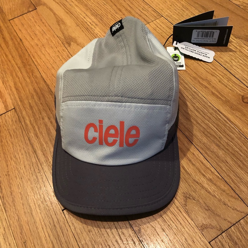 Ciele running cap, NWT